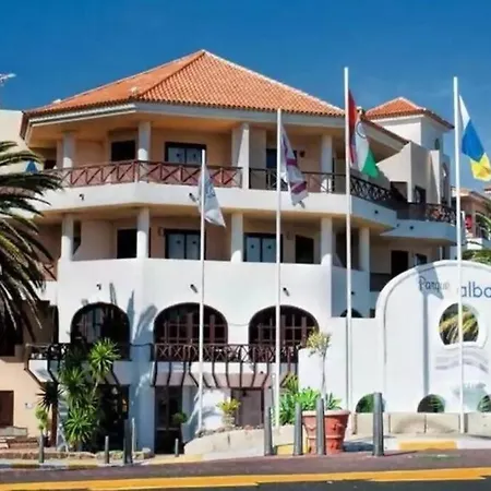 Accogliente Parque Albatros Ile Apartament *